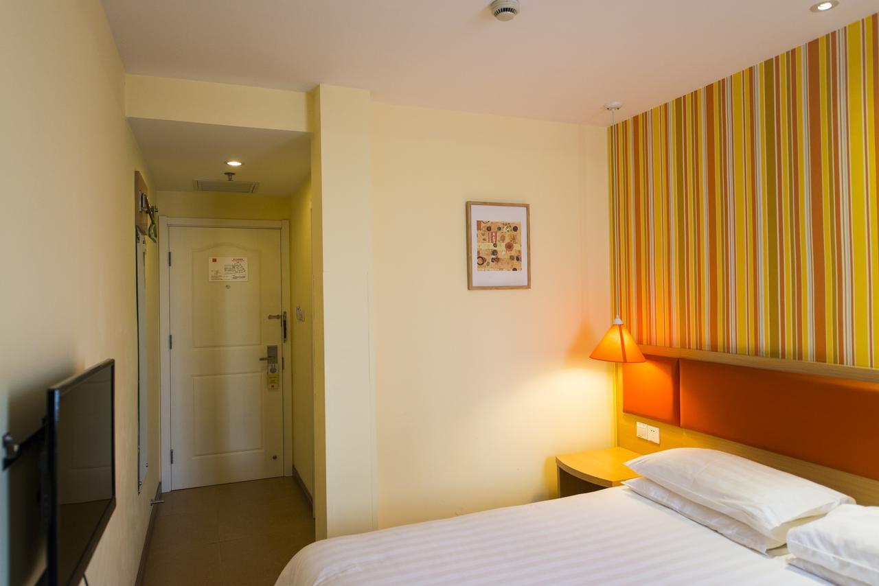 Home Inn Shanghai Lujiabang Road Metro Station Екстериор снимка