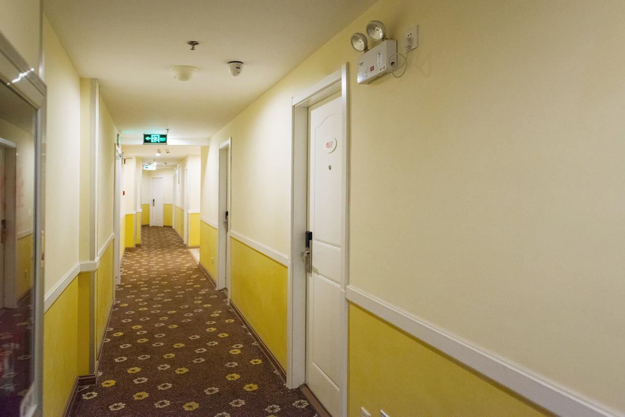 Home Inn Shanghai Lujiabang Road Metro Station Екстериор снимка